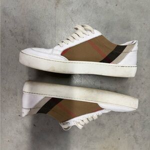 Burberry Nova Check Sneakers